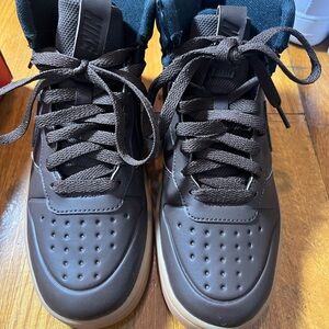 Gradeschool Nike Boots